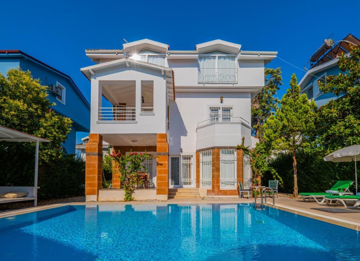Infinity Beyaz Villa Фетхие Экстерьер фото