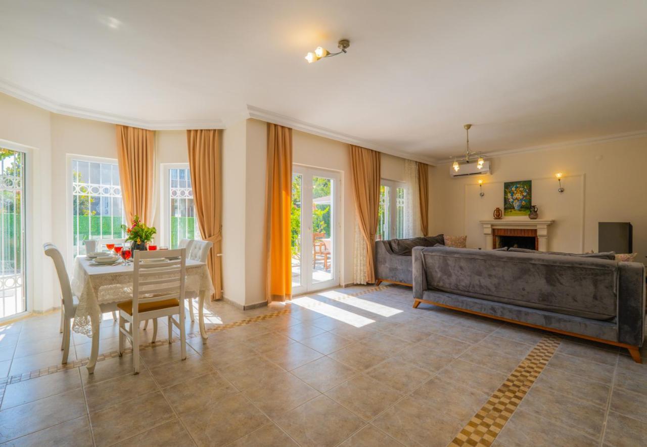 Infinity Beyaz Villa Фетхие Экстерьер фото