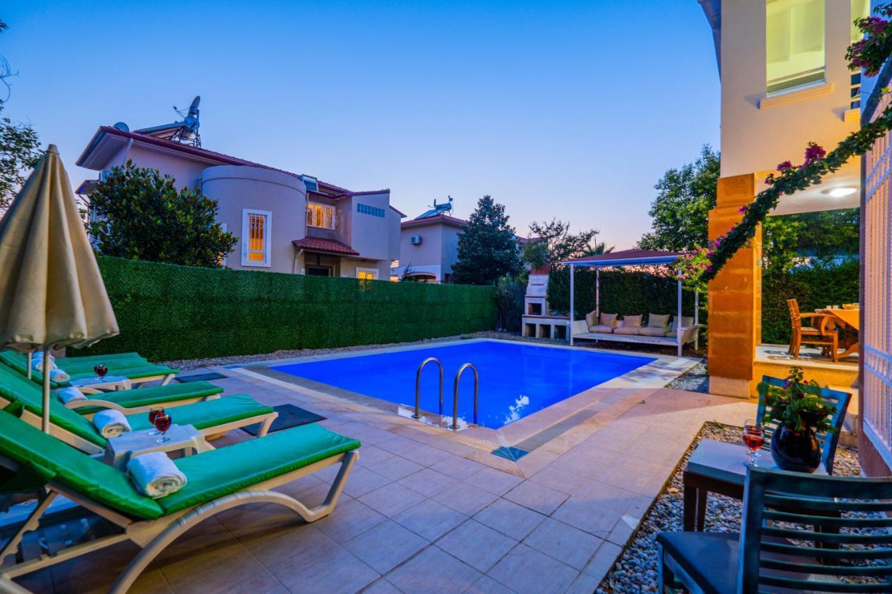 Infinity Beyaz Villa Фетхие Экстерьер фото
